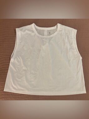 Women’s all in motion White Muscle Tank Top Size XXL